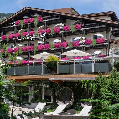 Partnerhotels-Haidachhof-Aussenansicht-Golfclub Zillertal