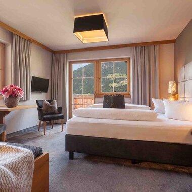 Partnerhotels-DasKaltenbach-room-02-Golfclub Zillertal