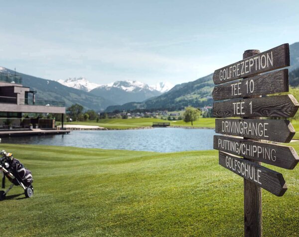 Golfplatz-Sommer-Schilder-22-7-Golfclub Zillertal