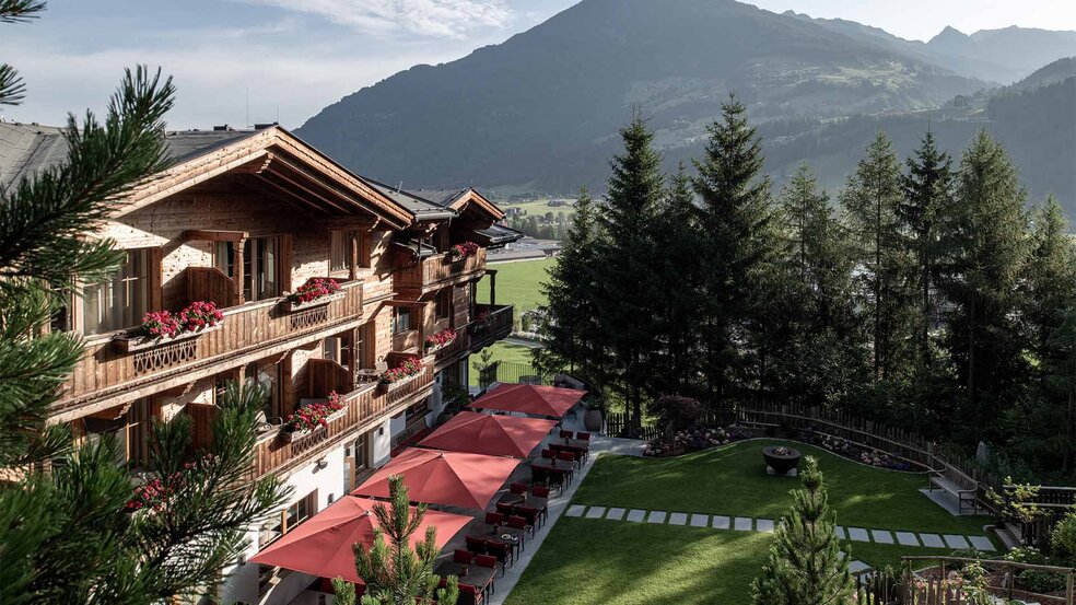 Partnerhotels-DasKaltenbach-Aussenansicht-Golfclub Zillertal