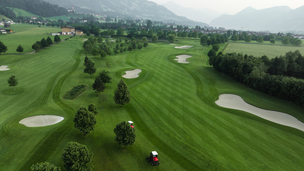 Golf-Greenkeeper-Team-7-Golfclub Zillertal-Uderns