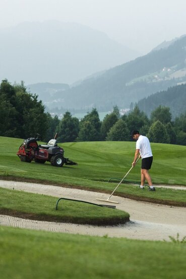 Golf-Greenkeeper-Team-52-Golfclub Zillertal-Uderns