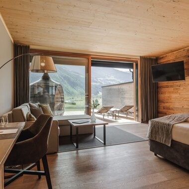 Doppelzimmer_Deluxe-290524-11-Golfclub Zillertal